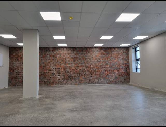 OFFICE PROPERTY TO RENT IN PAARDEVLEI